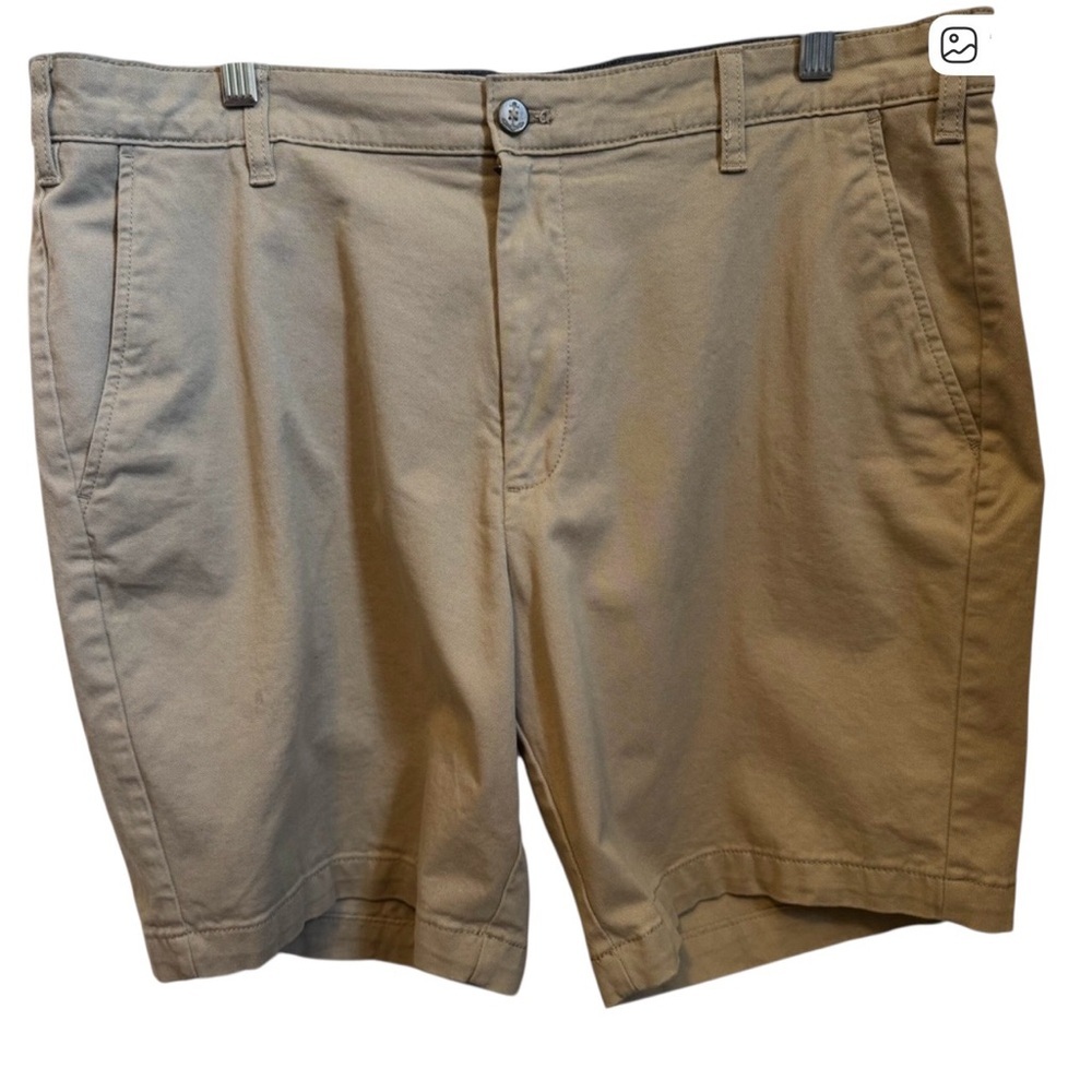 Nautica Mens Tan Flat Front Shorts Casual Style size 38